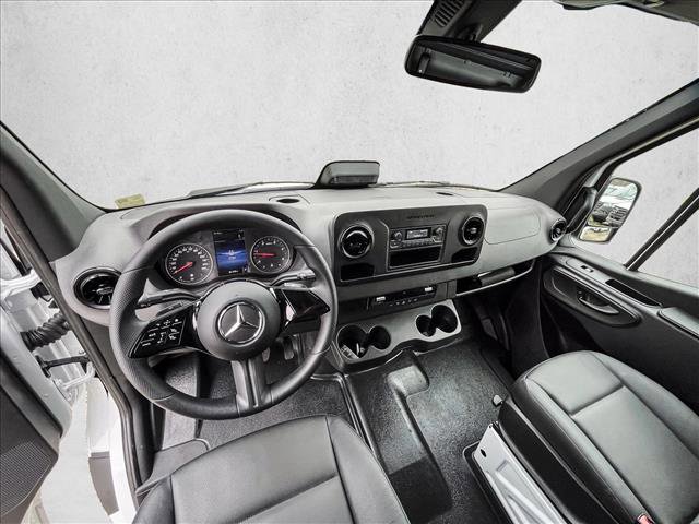 Used 2026 Mercedes-Benz Sprinter 2500 image 19