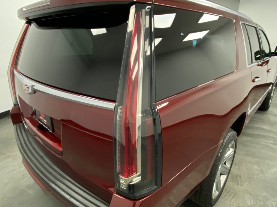 Used 2019 Cadillac Escalade ESV Premium Luxury image 14