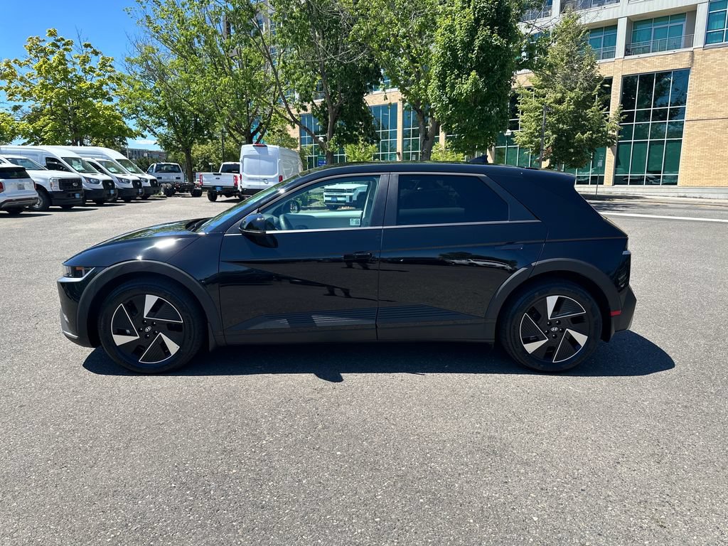 Certified 2026 Hyundai Ioniq 5 SEL AWD/4WD image 3