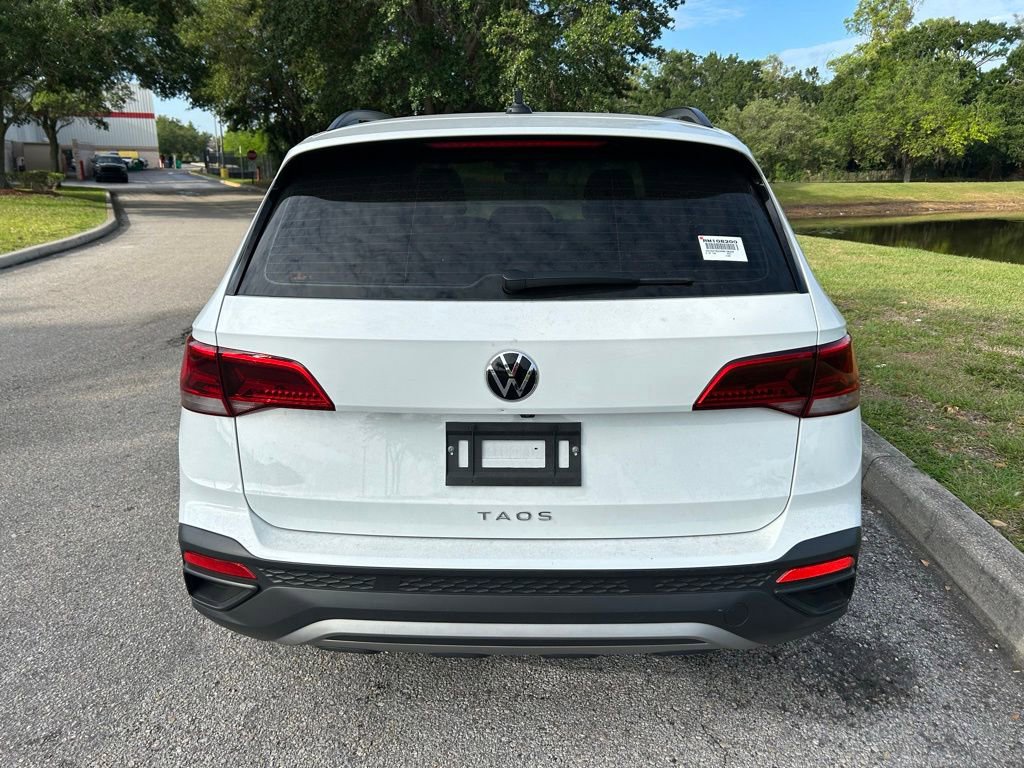 Used 2024 Volkswagen Taos S FWD image 5