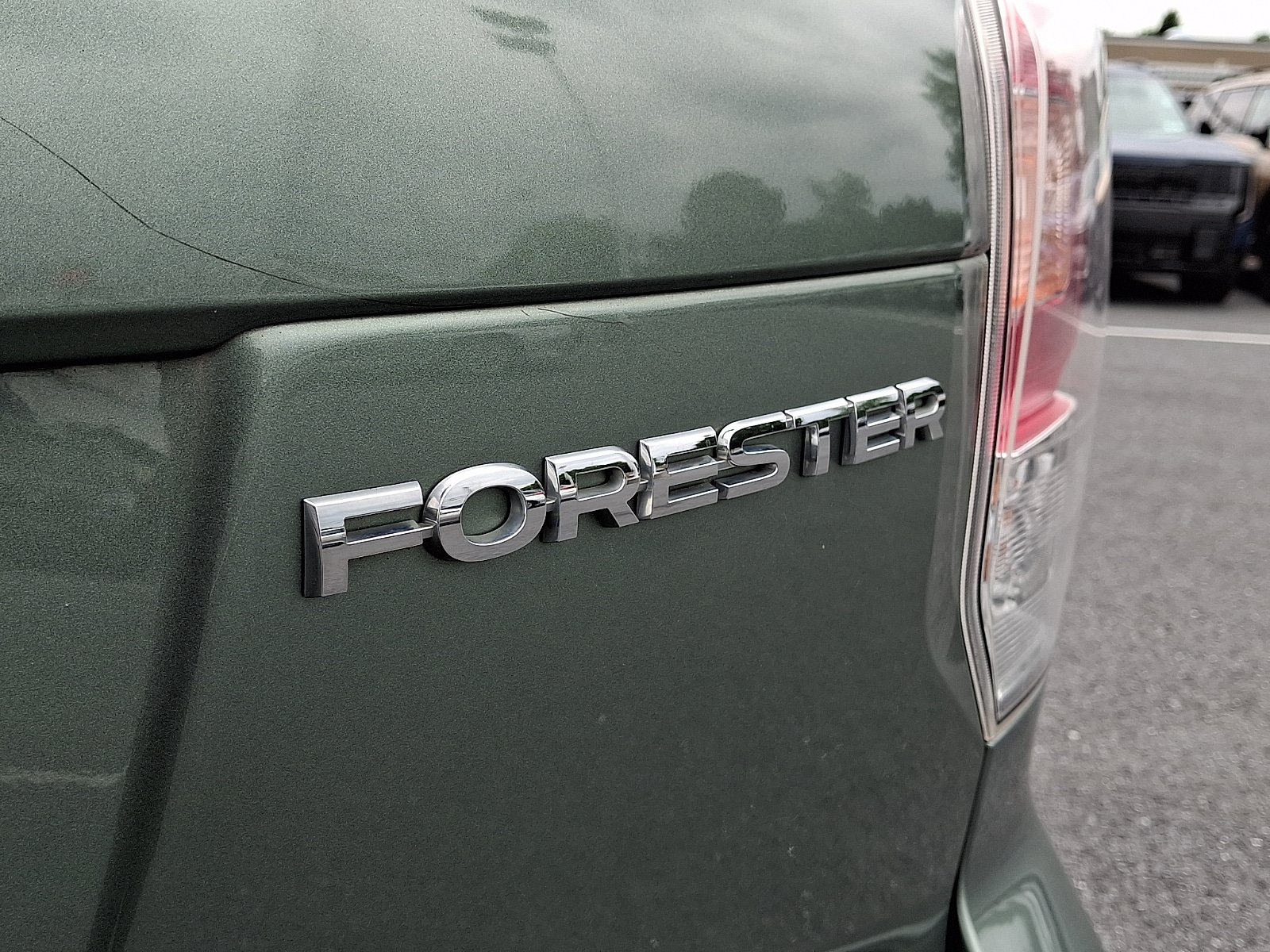 Used 2018 Subaru Forester 2.5i Premium AWD/4WD image 31