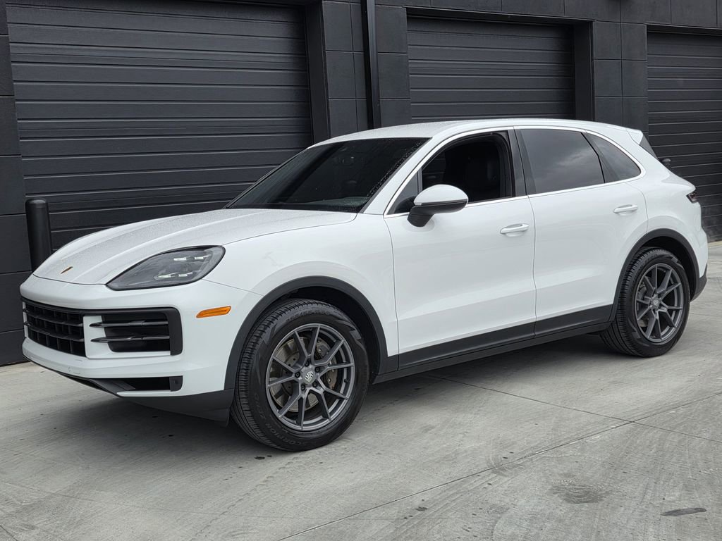 Certified 2024 Porsche Cayenne