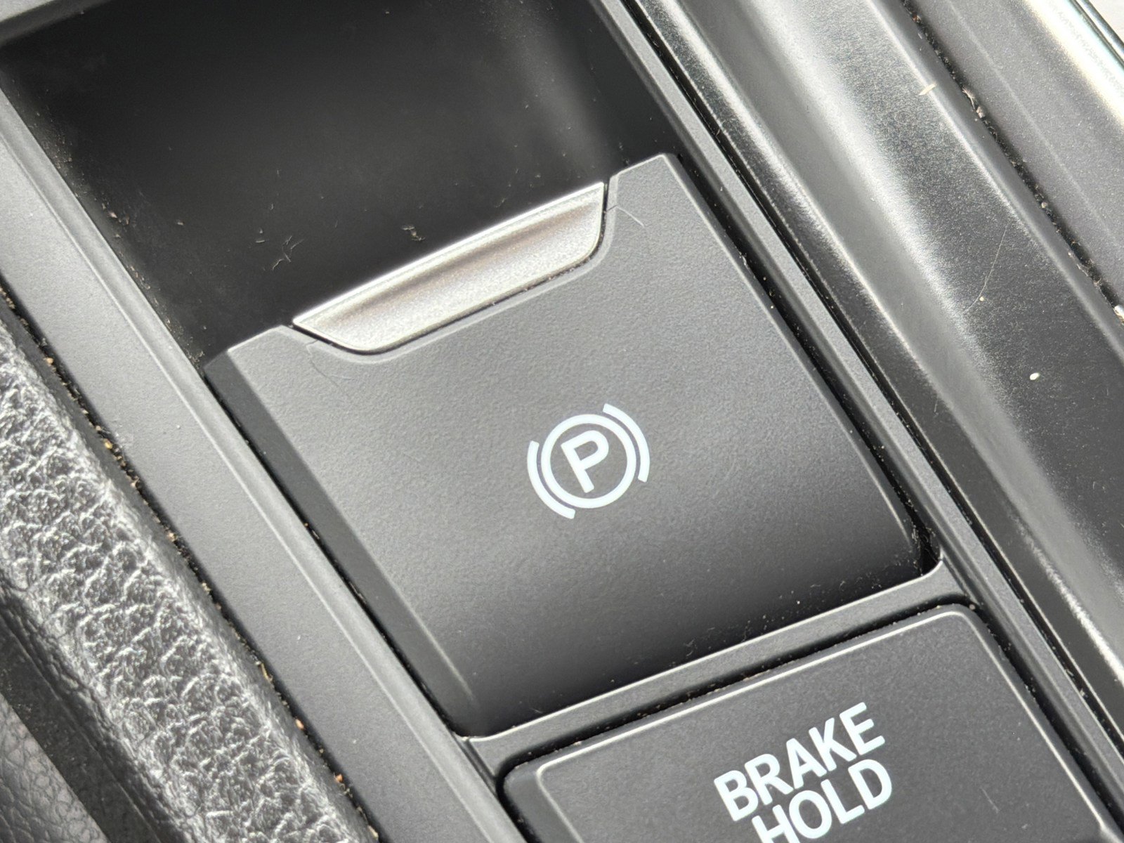 Used 2021 Honda CR-V EX-L image 28