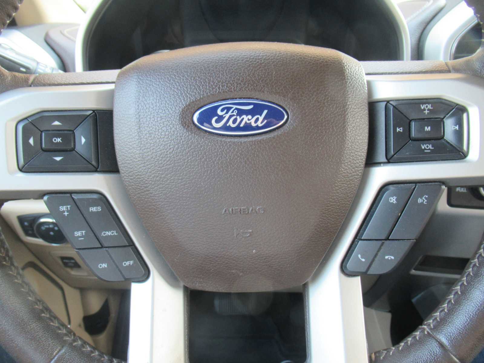 Used 2019 Ford F150 Lariat w/ Equipment Group 502A Luxury image 26