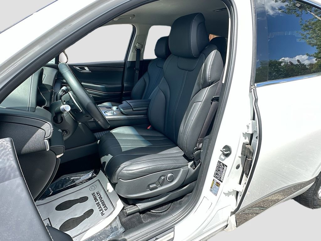 Used 2024 Genesis GV80 2.5T AWD/4WD image 21