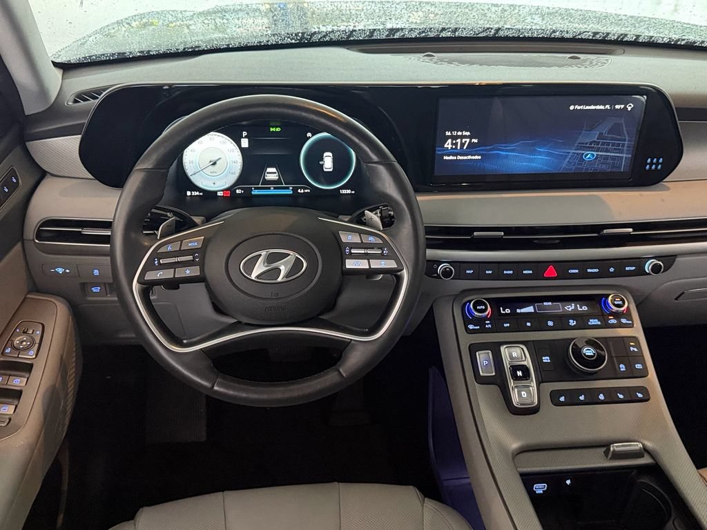 Used 2024 Hyundai Palisade SEL FWD image 13