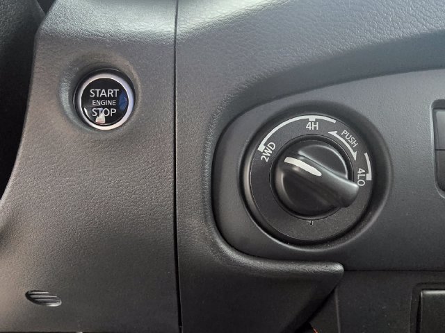 Used 2023 Nissan Frontier PRO-4X w/ Technology Package AWD/4WD image 21