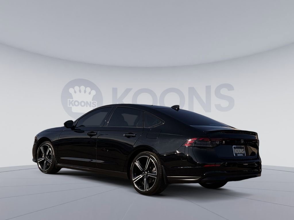 Used 2024 Honda Accord Sport image 4