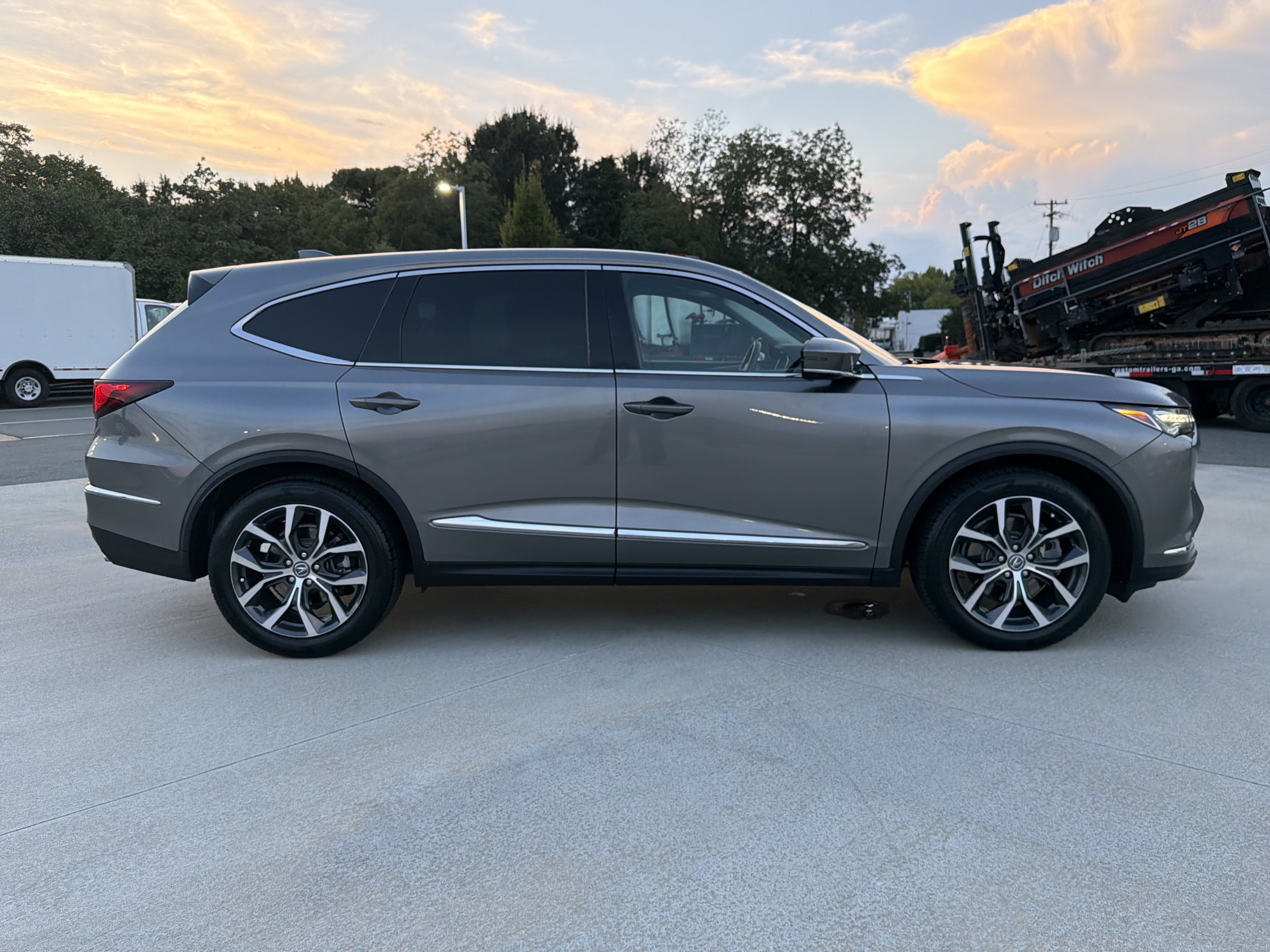 Certified 2023 Acura MDX w/ Technology Package FWD image 33