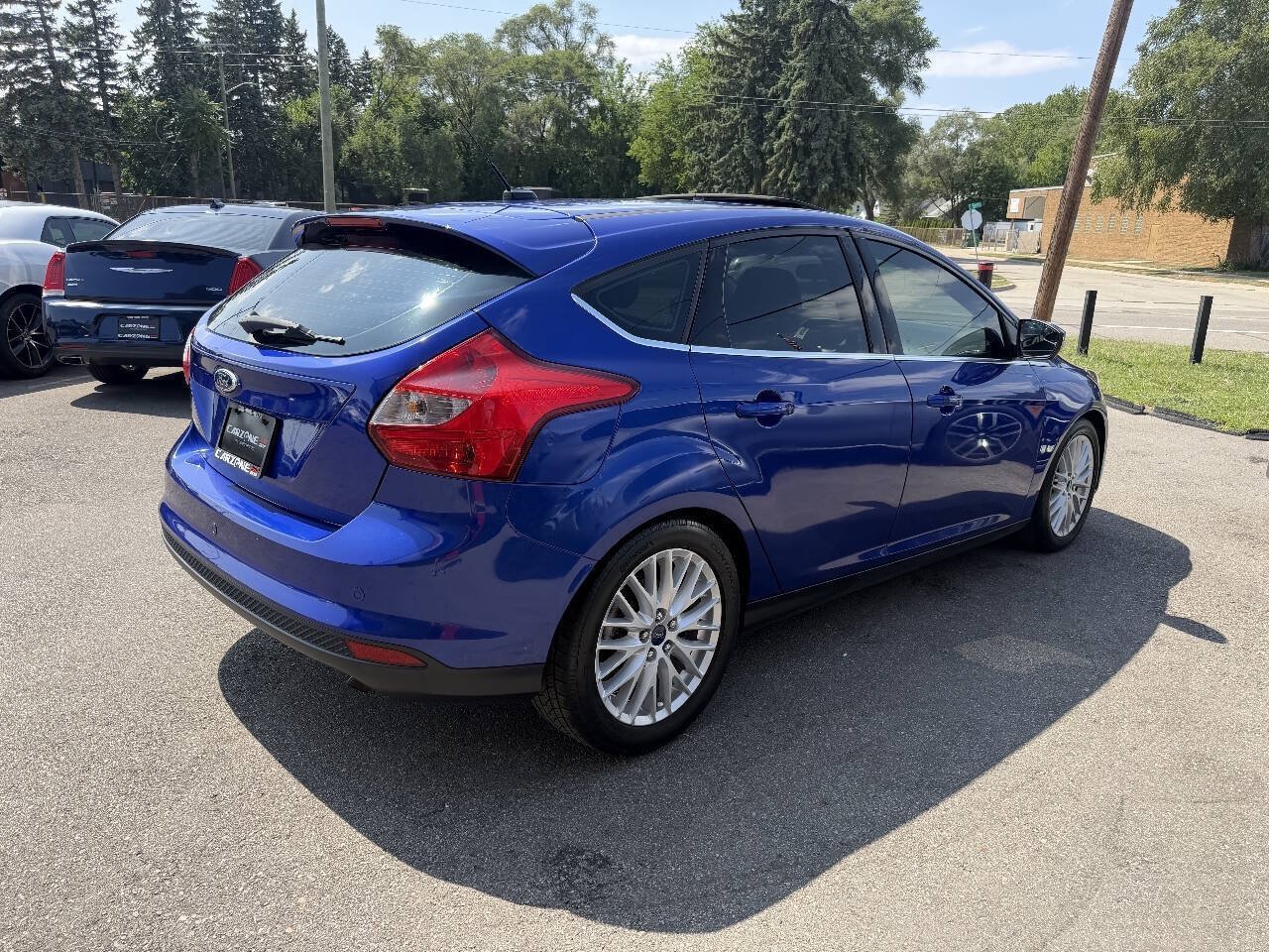Used 2014 Ford Focus Titanium FWD image 5