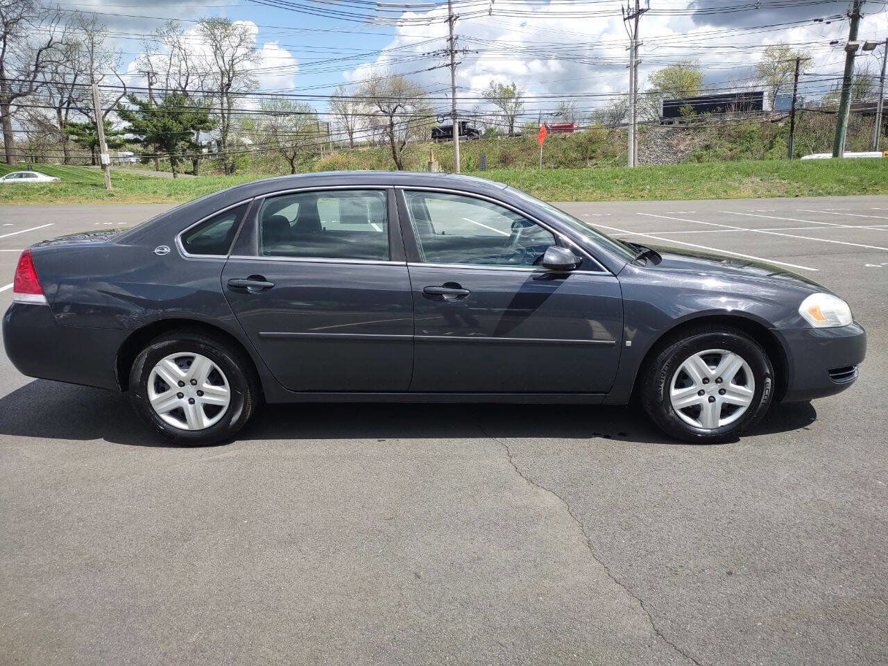 Used 2008 Chevrolet Impala LS FWD image 5
