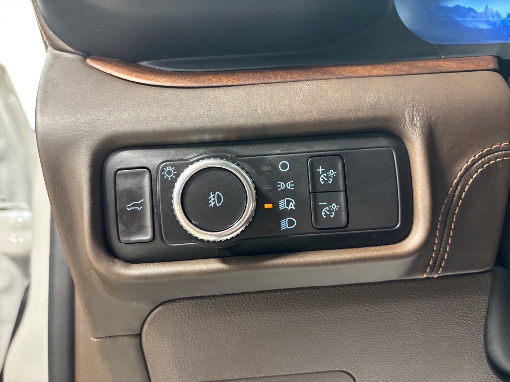 Used 2021 Ford Explorer King Ranch w/ Premium Technology Package image 21