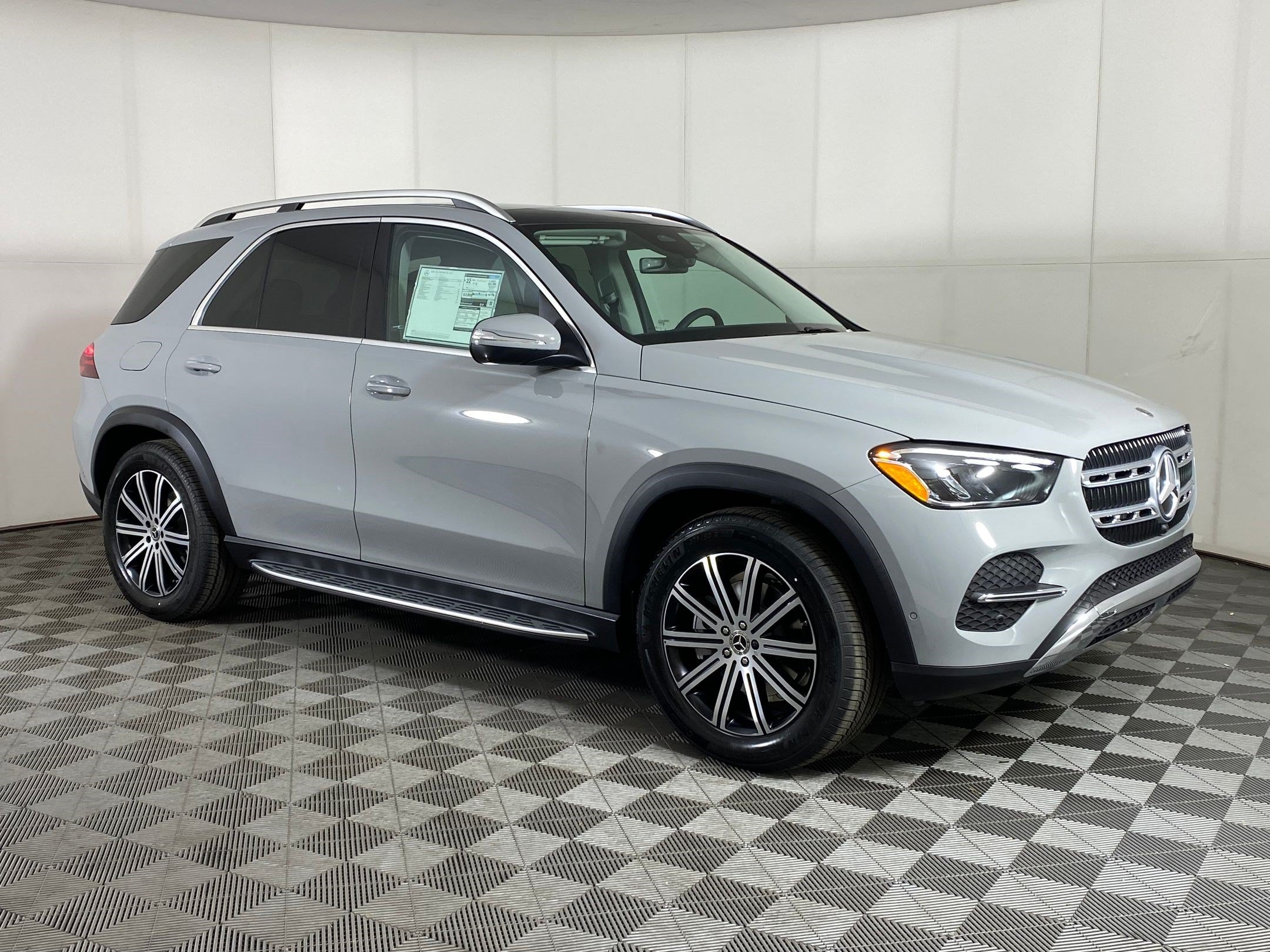Used 2026 Mercedes-Benz GLE 350 4MATIC image 7
