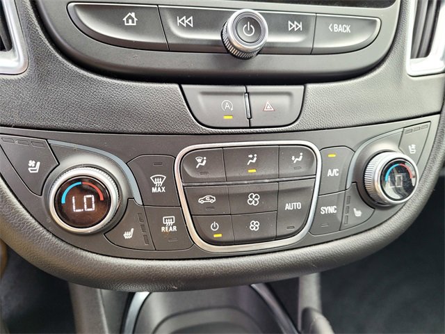 Used 2024 Chevrolet Malibu LT image 20