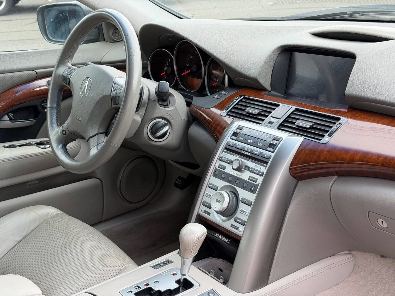 Used 2005 Acura RL AWD/4WD image 21