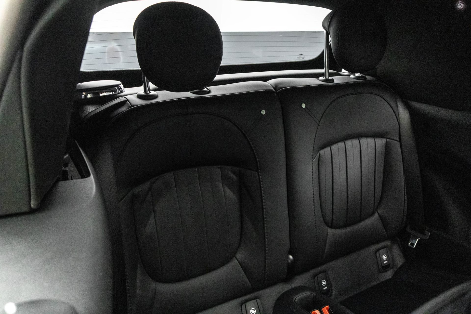 Used 2024 MINI Cooper S w/ Seaside Edition image 33