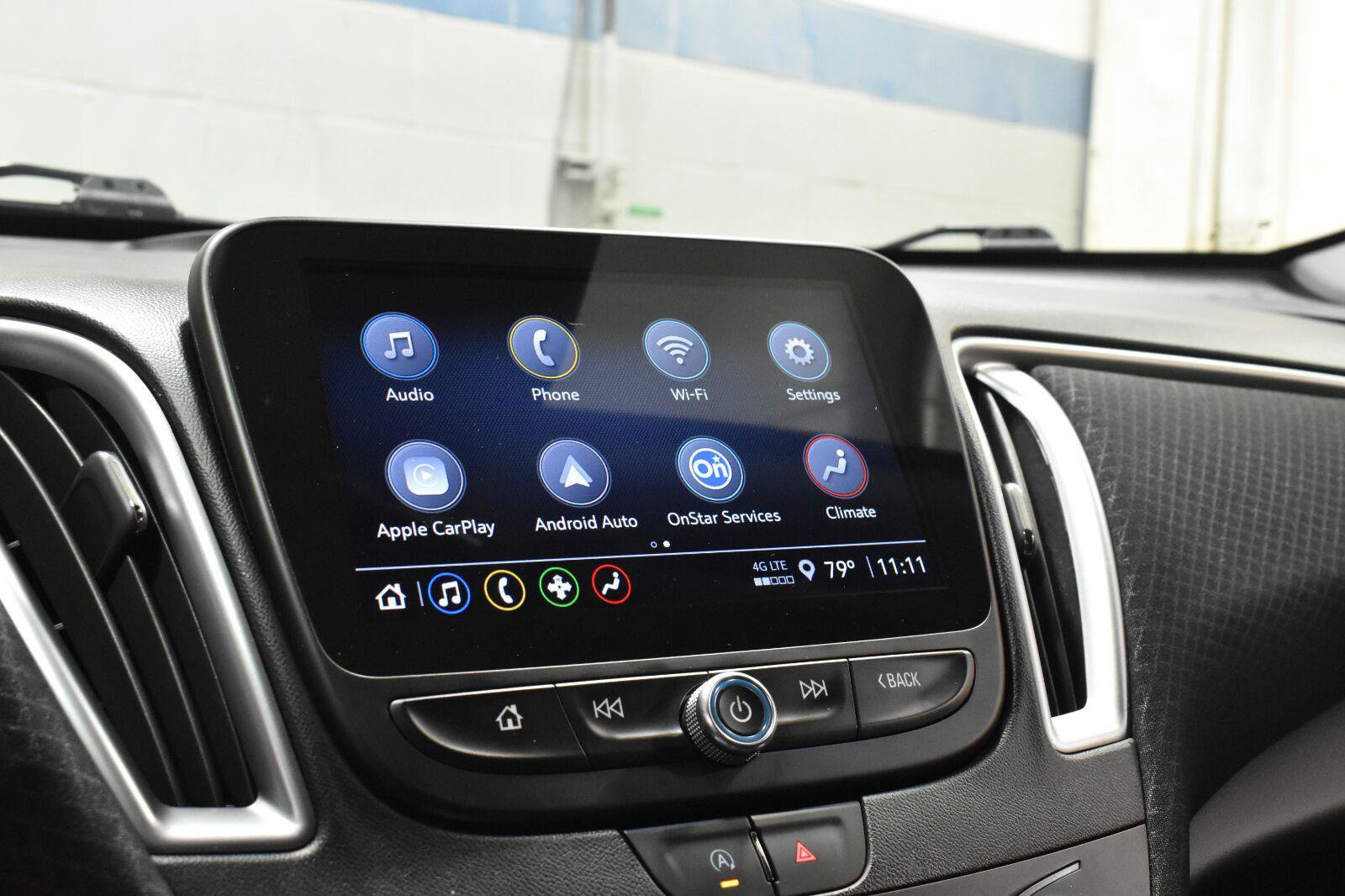 Used 2024 Chevrolet Malibu LT FWD image 13