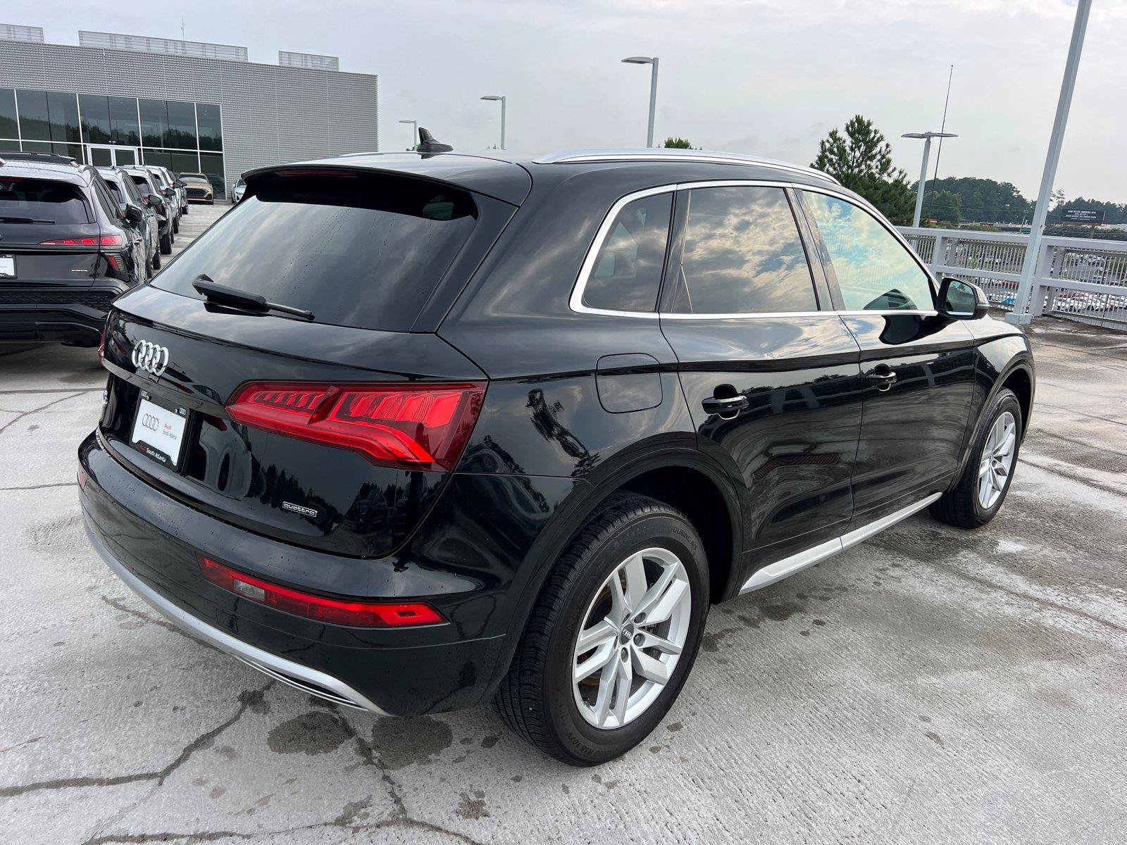 Used 2020 Audi Q5 2.0T Premium AWD/4WD image 5