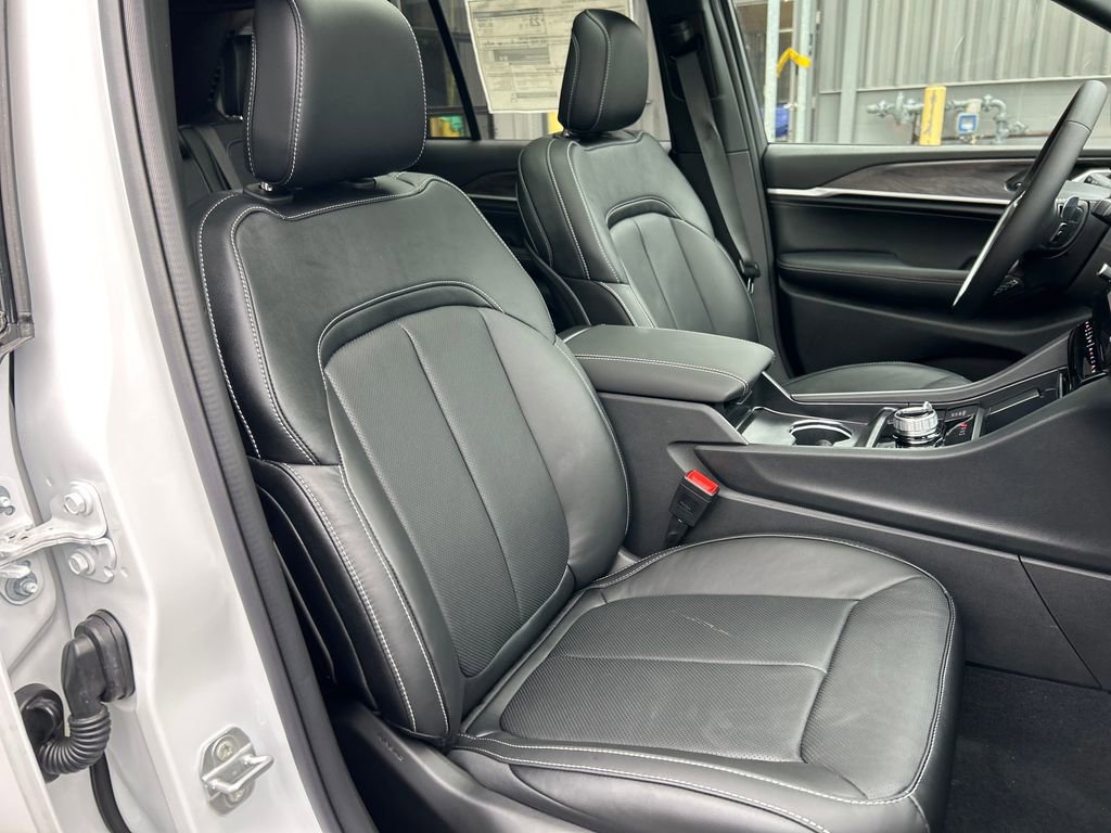 New 2026 Jeep Grand Cherokee Limited AWD/4WD image 33