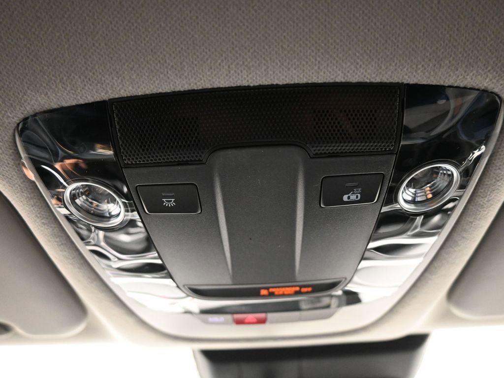 New 2025 Kia Seltos S image 17