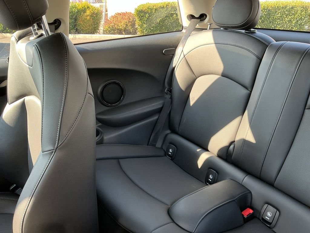 Used 2017 MINI Cooper S FWD image 21