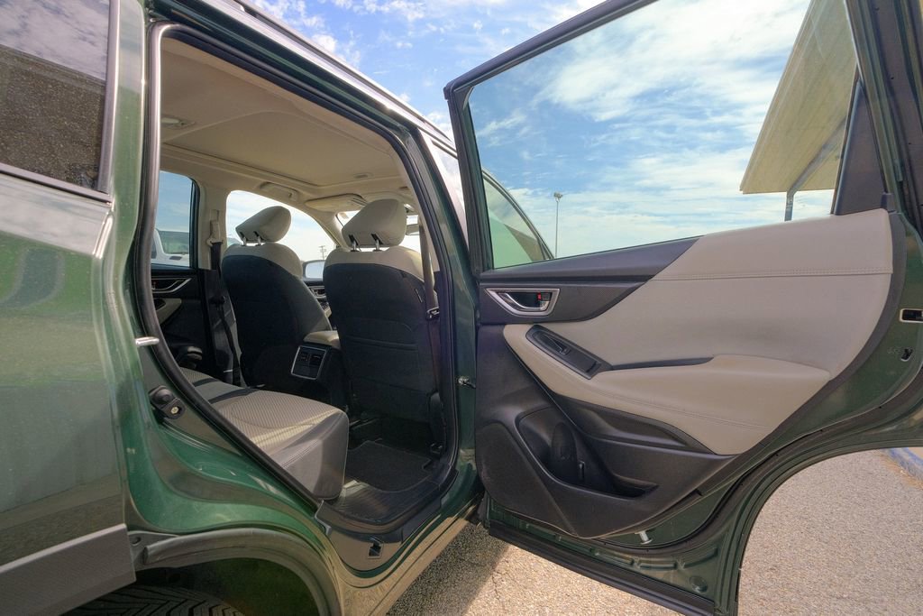 Used 2024 Subaru Forester Premium image 19