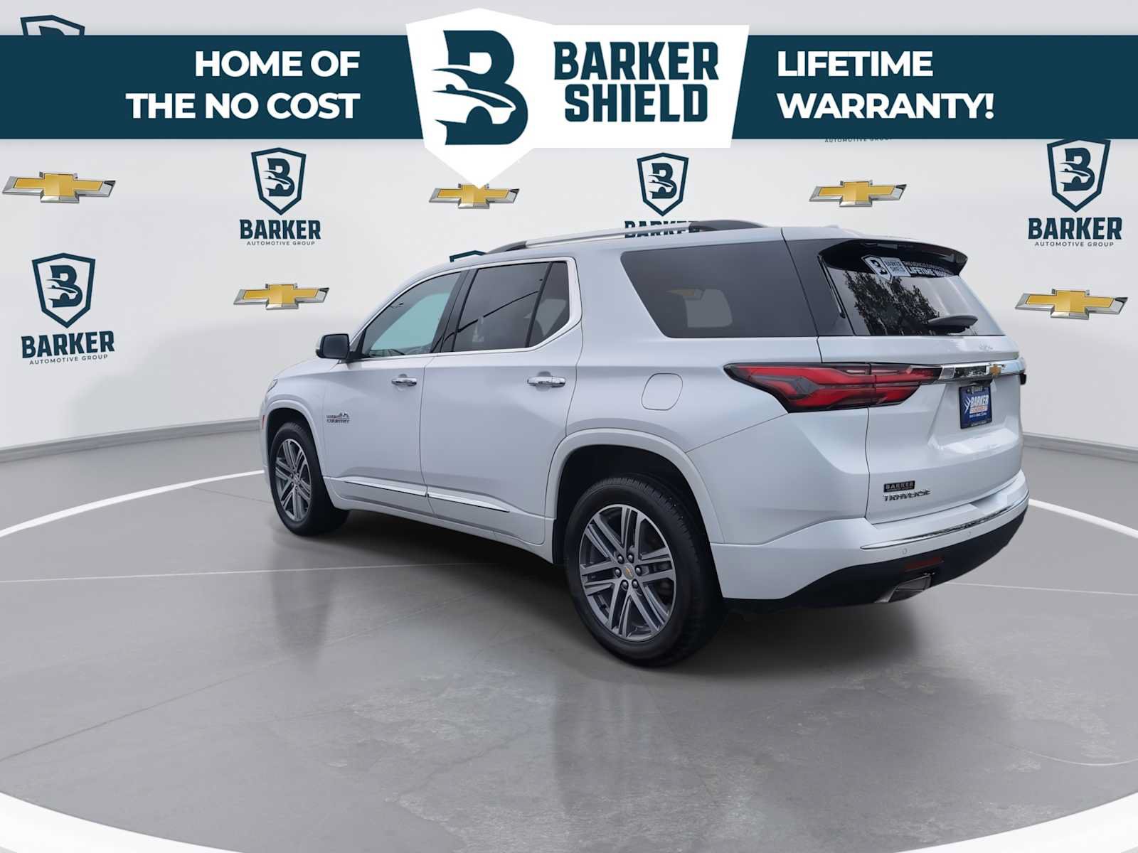 Used 2023 Chevrolet Traverse High Country FWD image 6