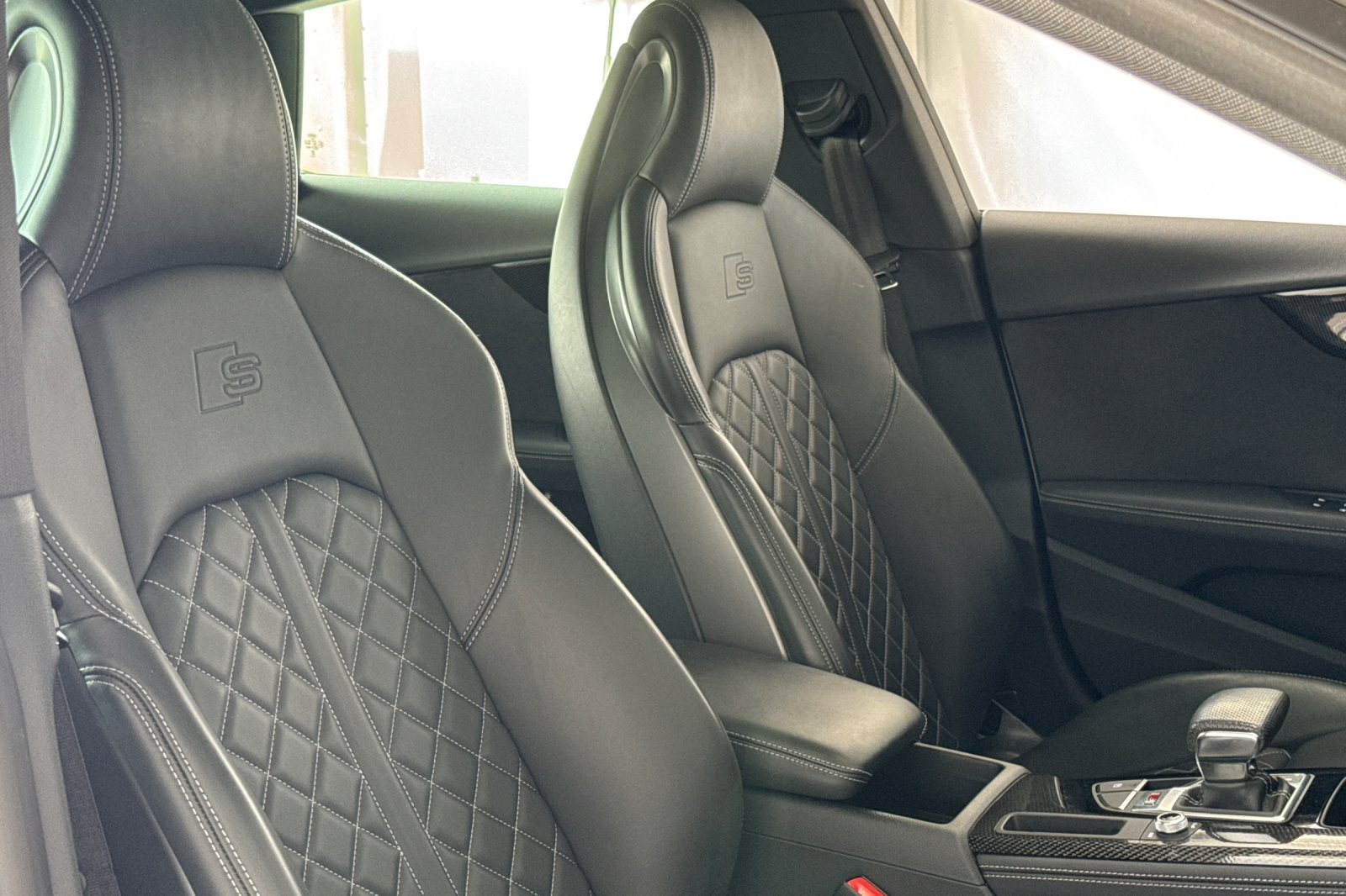 Used 2024 Audi S5 Premium Plus w/ Premium Plus Package AWD/4WD image 25