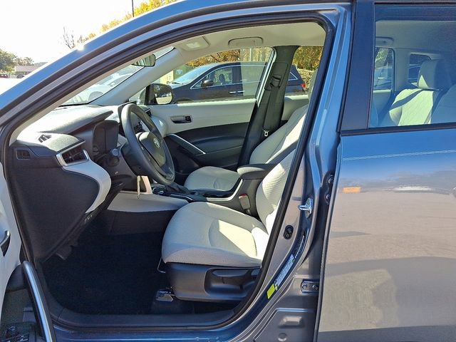 Used 2022 Toyota Corolla Cross L image 18