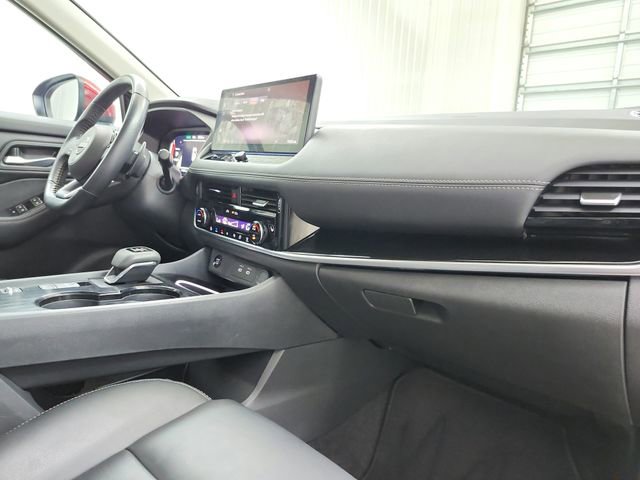 Used 2024 Nissan Rogue SL w/ SL Premium Package FWD image 45