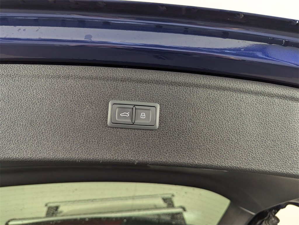 Used 2021 Audi Q5 2.0T Premium w/ Convenience Package image 34