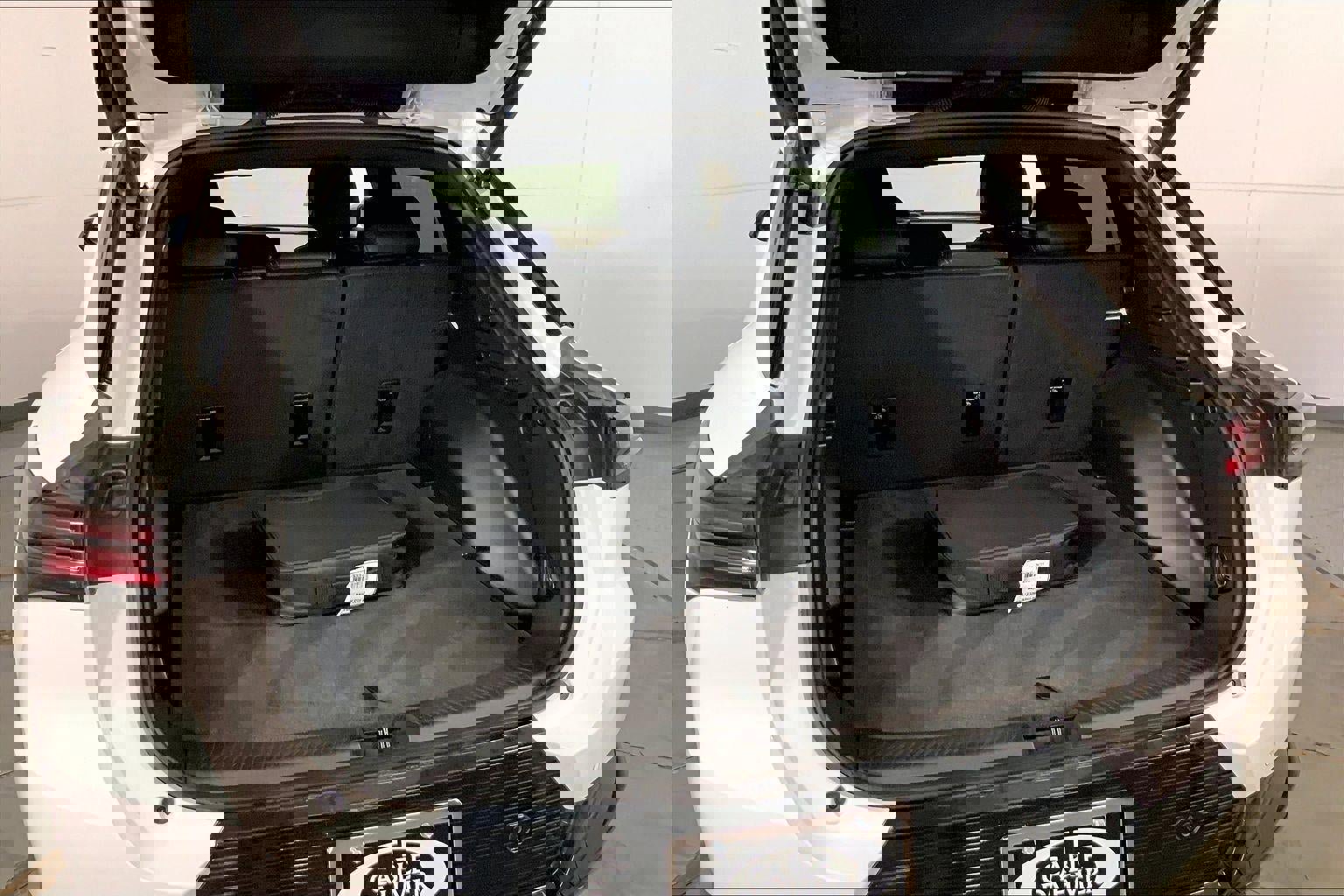 Used 2025 Chevrolet Equinox EV LT FWD image 4