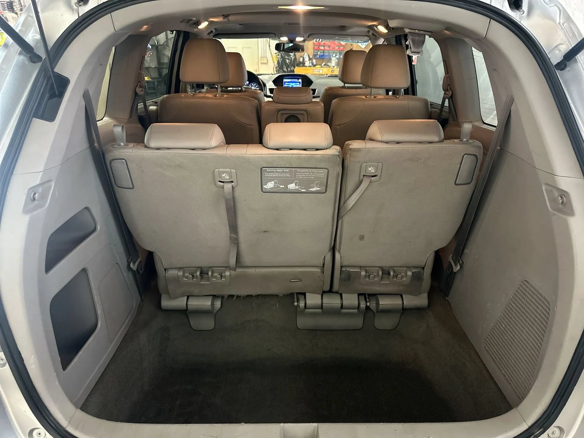 Used 2014 Honda Odyssey EX-L image 25