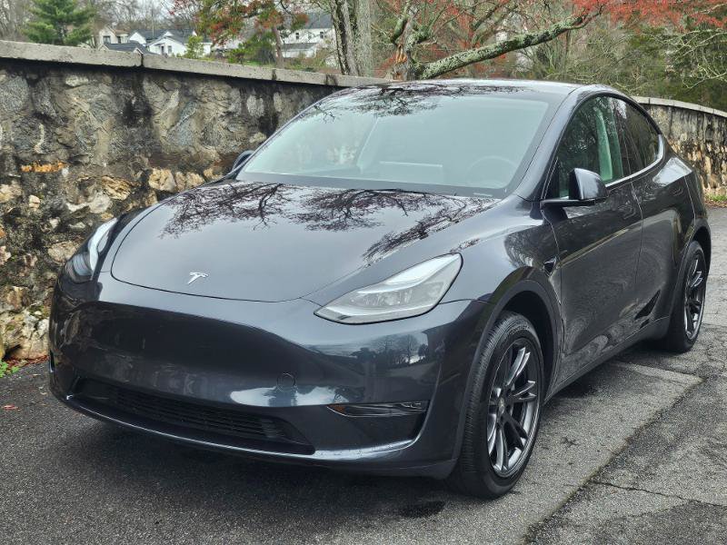 Used 2024 Tesla Model Y Long Range image 14