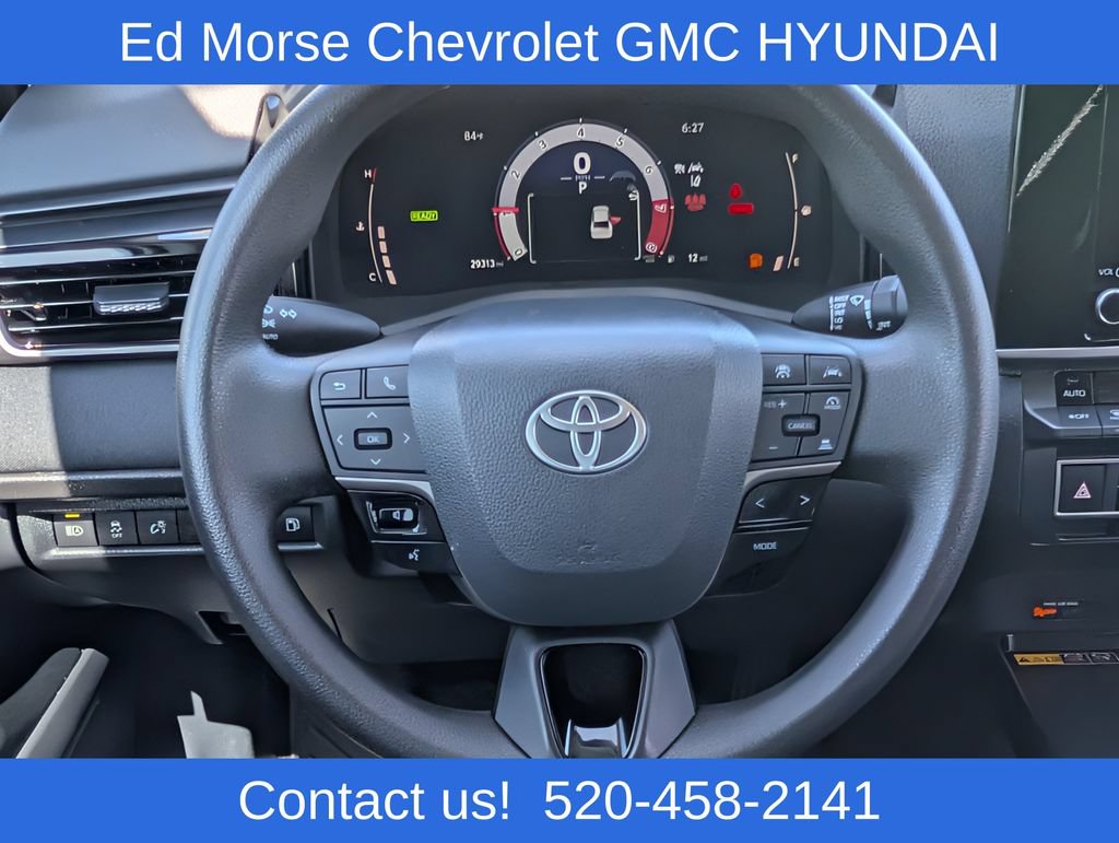 Used 2025 Toyota Camry LE AWD/4WD image 16