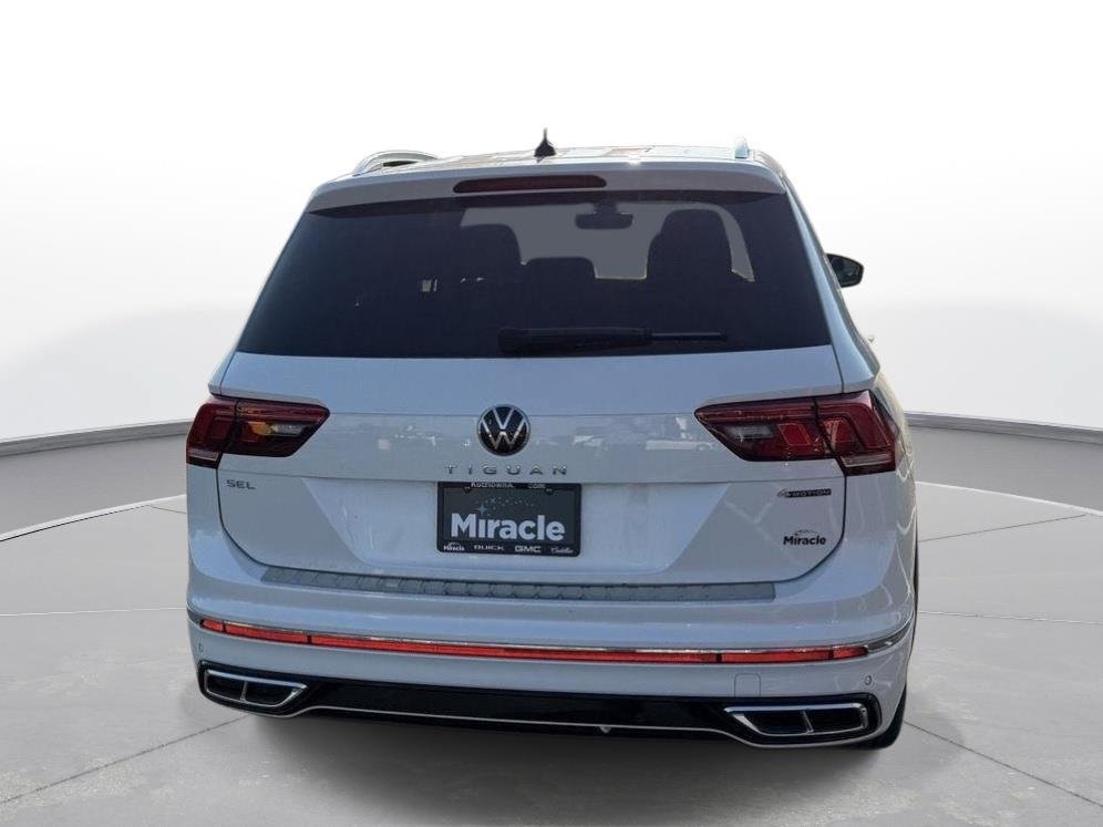 Used 2024 Volkswagen Tiguan SEL R-Line AWD/4WD image 6