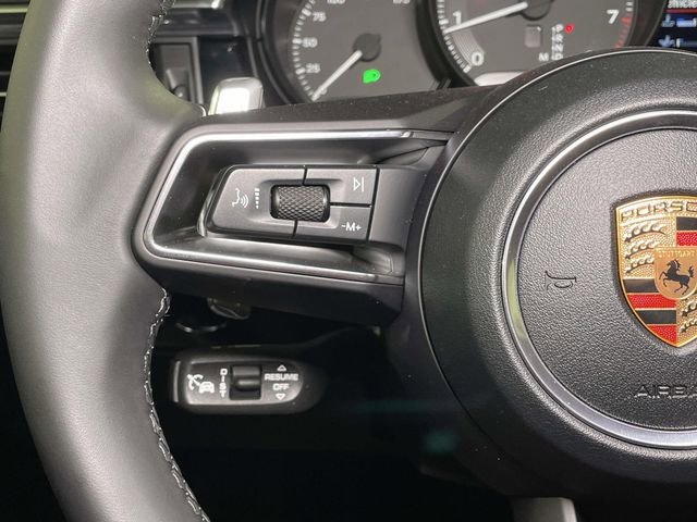 New 2026 Porsche Macan image 41