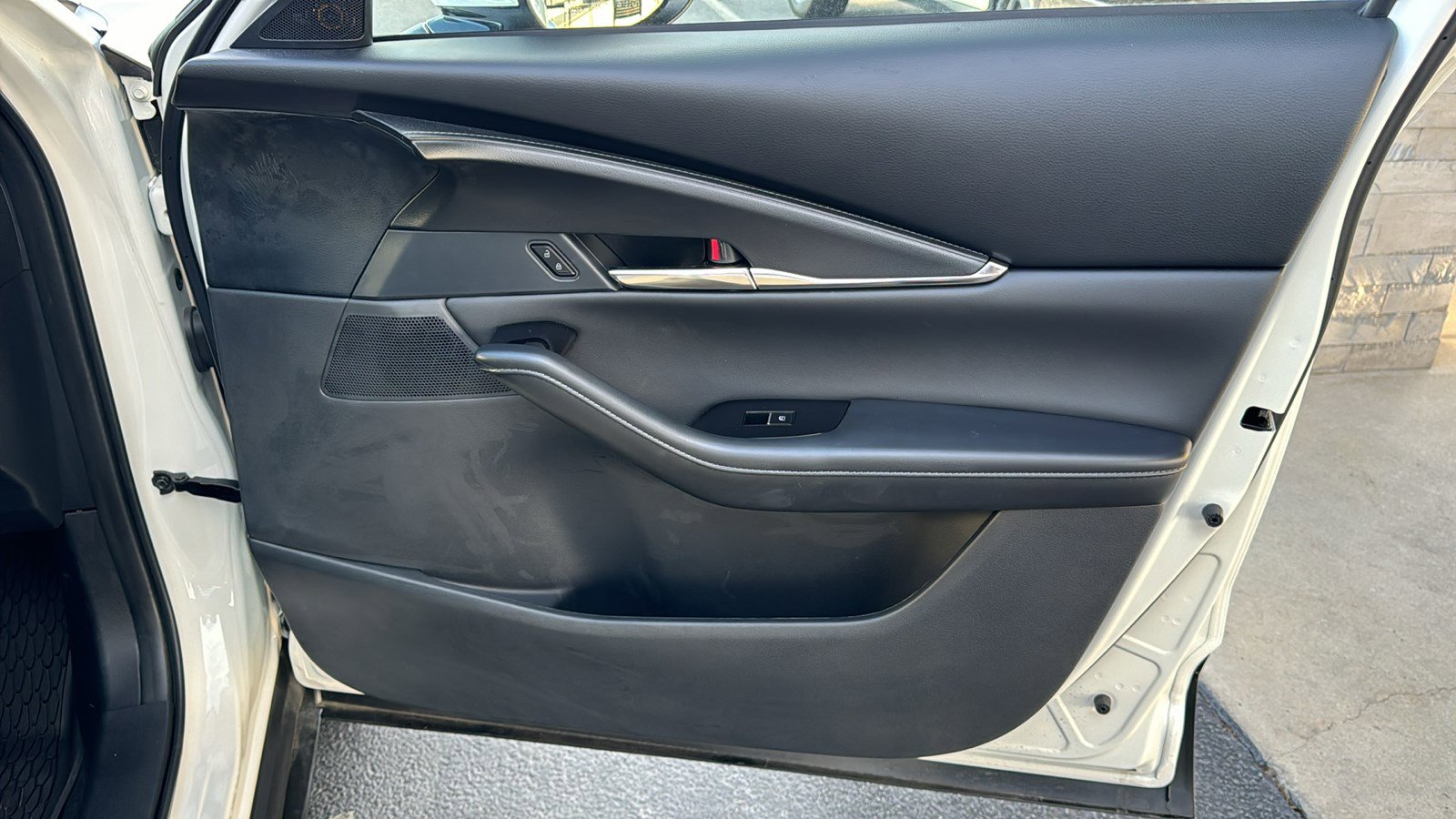 Certified 2025 MAZDA CX-30 AWD 2.5 S w/ Preferred Package image 25