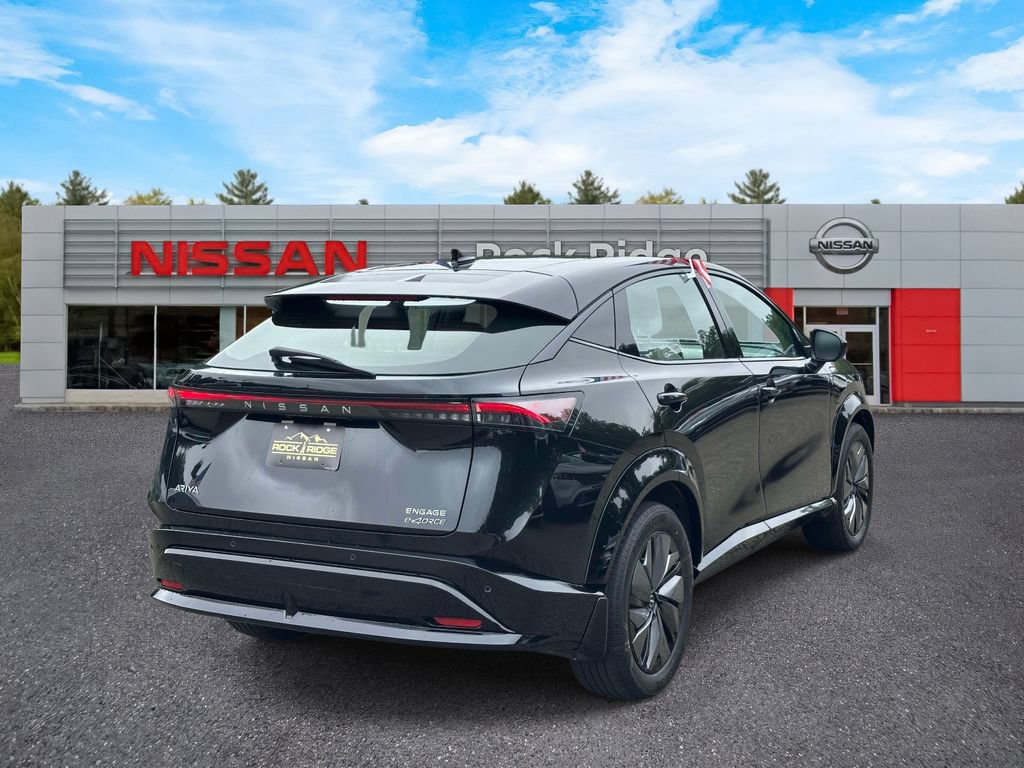 Used 2024 Nissan Ariya AWD image 5
