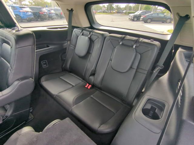 Used 2023 Lincoln Aviator Reserve w/ Equipment Group 201A image 5