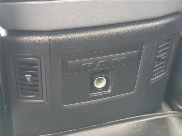 Used 2016 RAM 1500 Classic SLT image 23