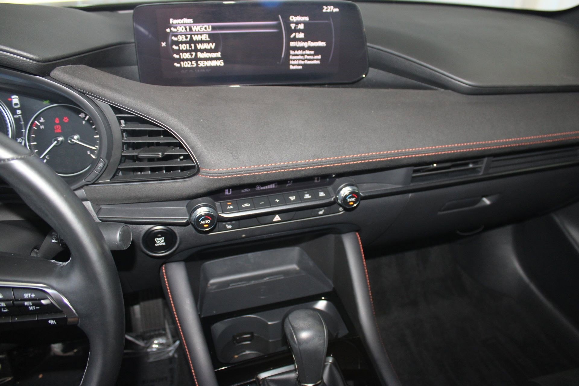 Used 2025 MAZDA MAZDA3 Carbon image 22