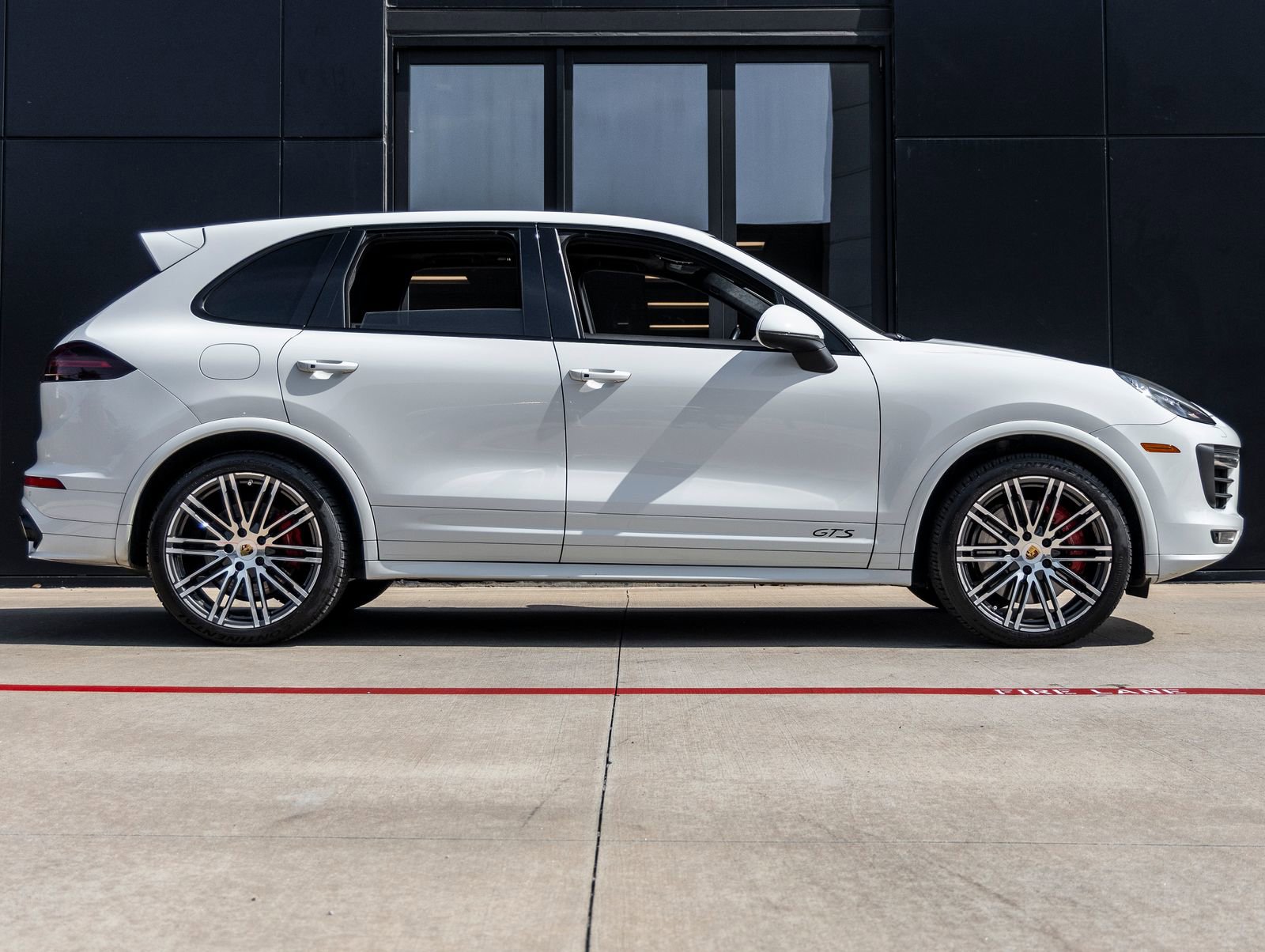 Certified 2017 Porsche Cayenne GTS AWD/4WD image 12