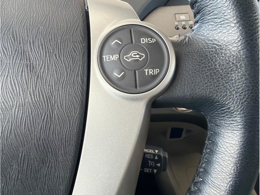 Used 2012 Toyota Prius Five FWD image 18