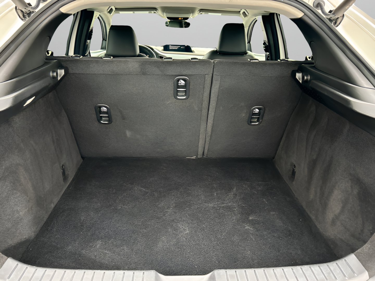 Used 2023 MAZDA CX-30 2.5 Turbo w/ Premium Package image 12