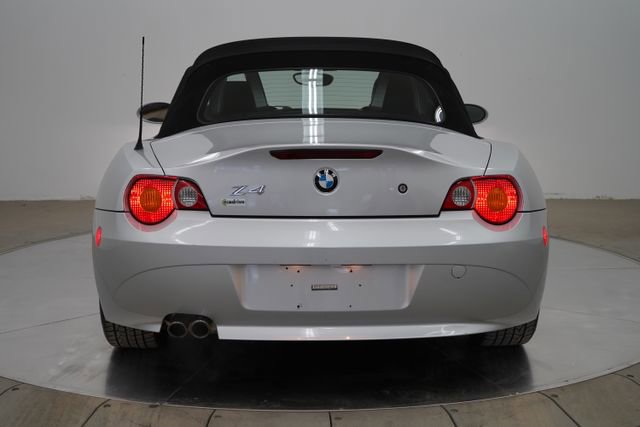 Used 2003 BMW Z4 2.5i image 6