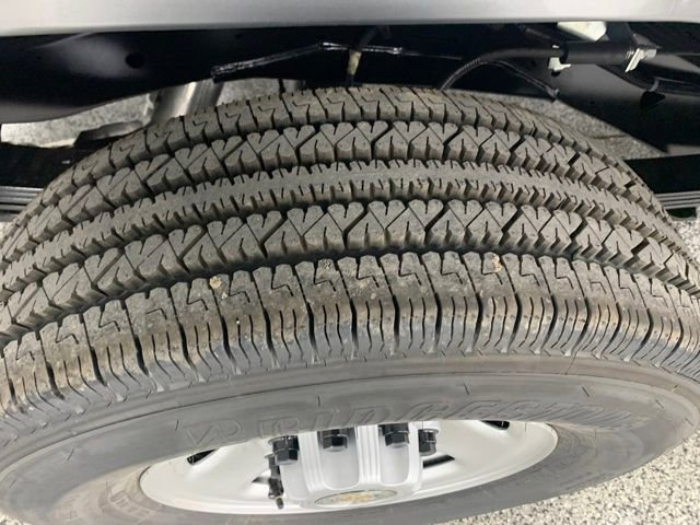 New 2025 Chevrolet Express 3500 Work Van w/ Driver Convenience Package image 21