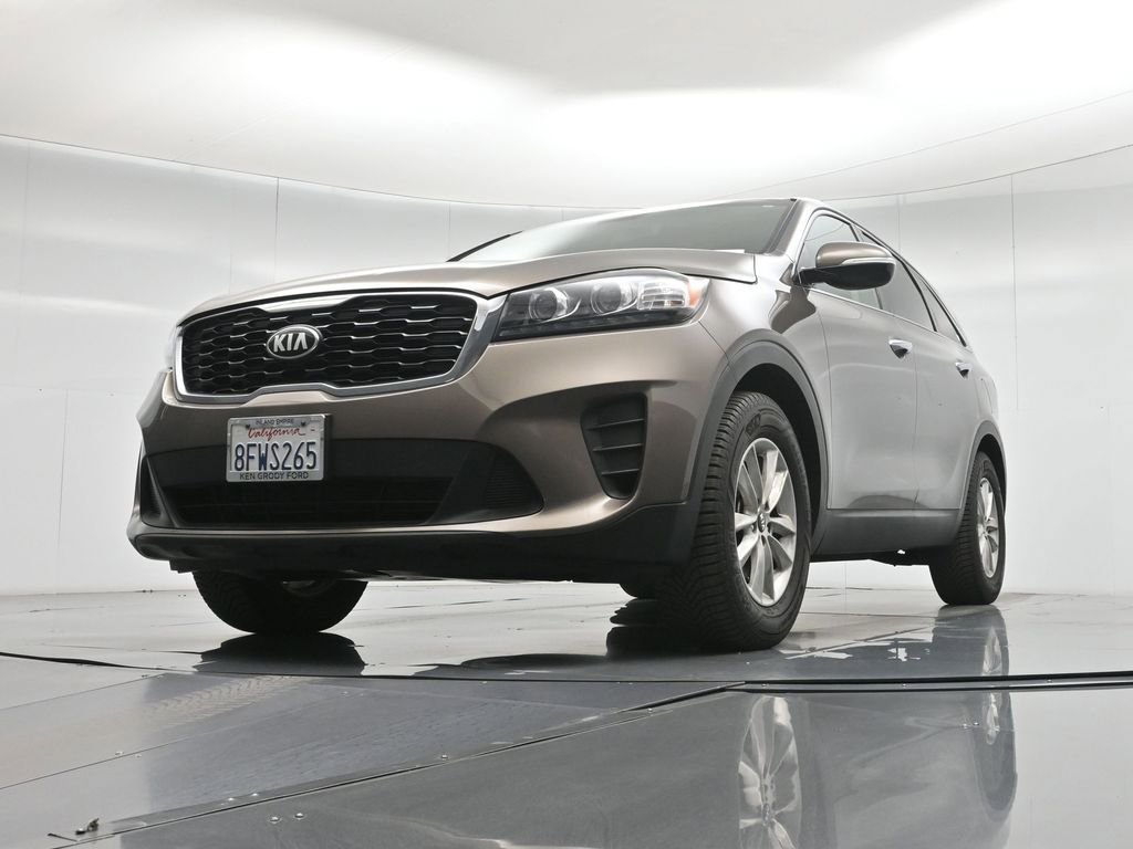 Used 2019 Kia Sorento LX image 48