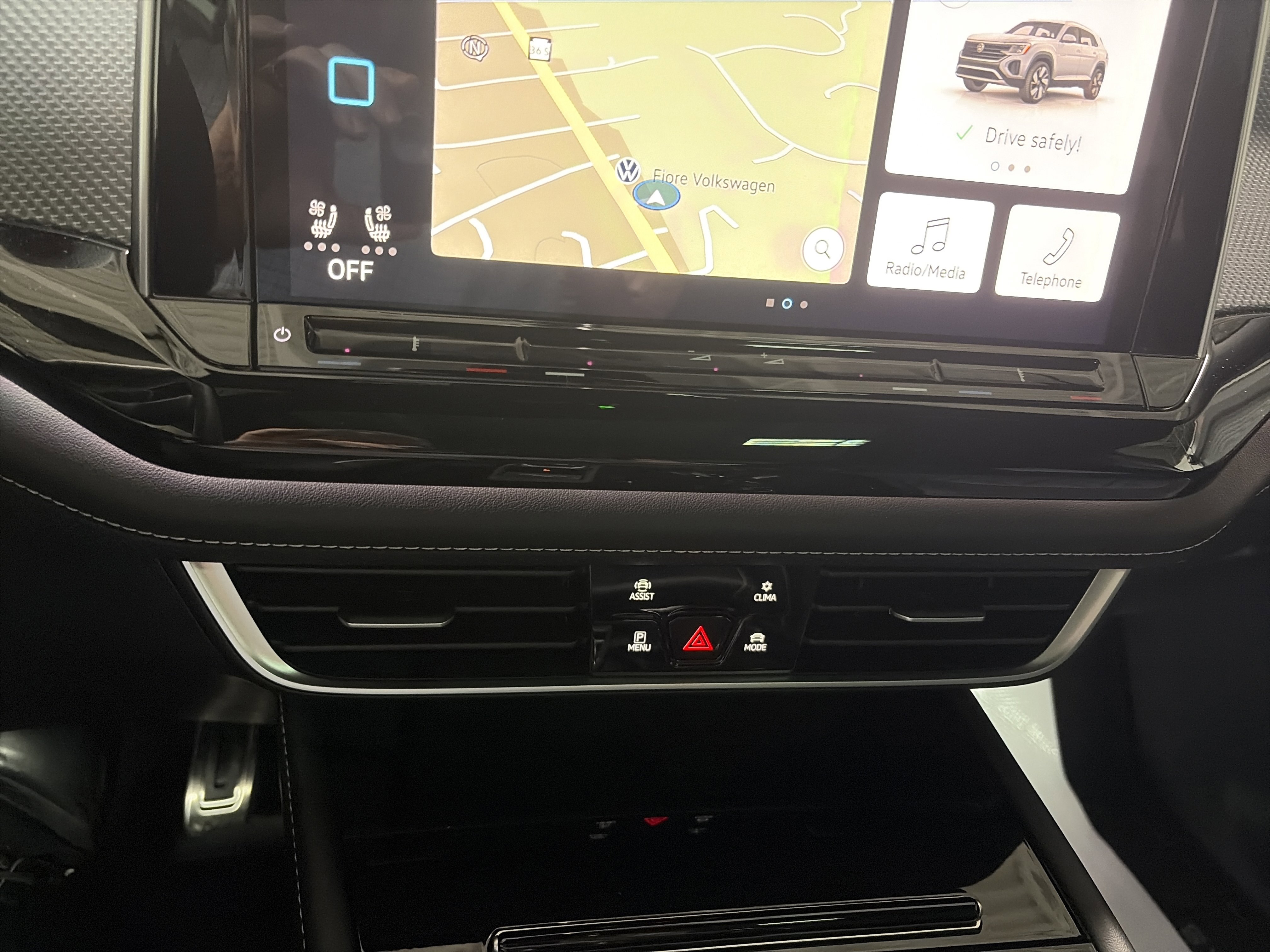 Certified 2025 Volkswagen Jetta SE image 57