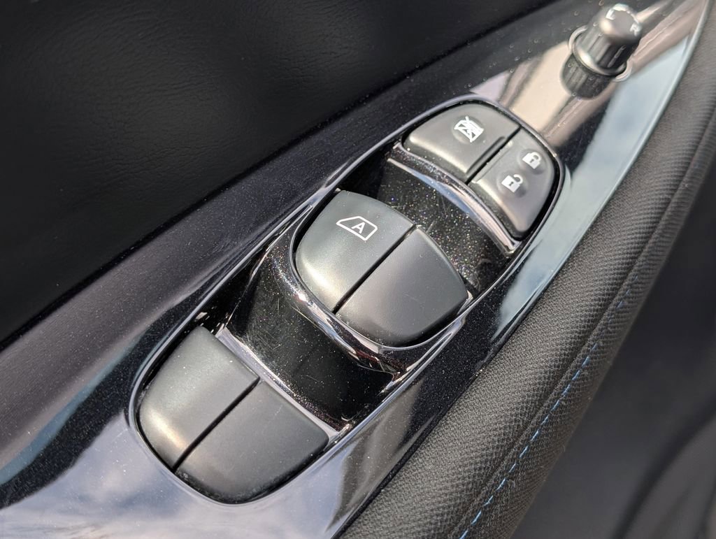 Used 2023 Nissan Leaf SV Plus image 12